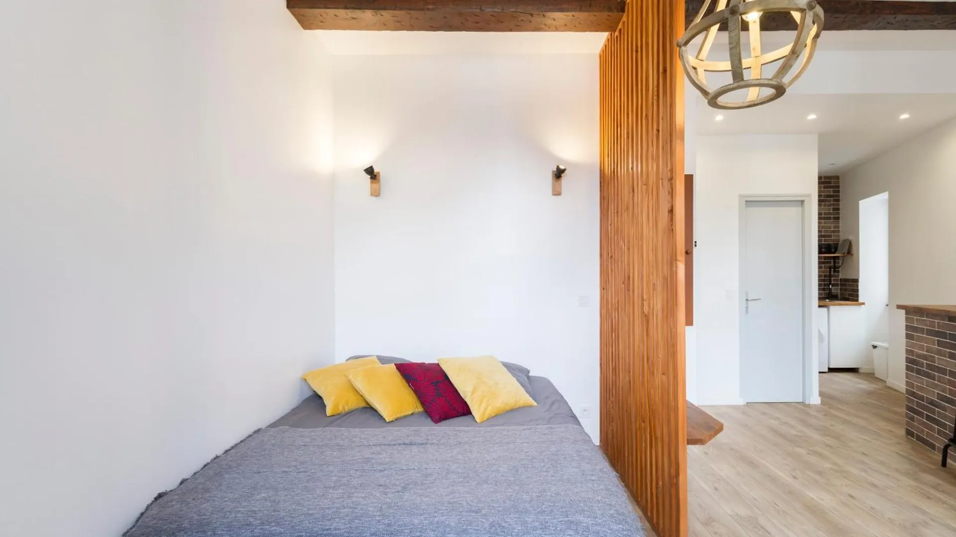 Nationale 2 - St Charles - Reformes - Vieux Port Apartment Marseille 0*,  France