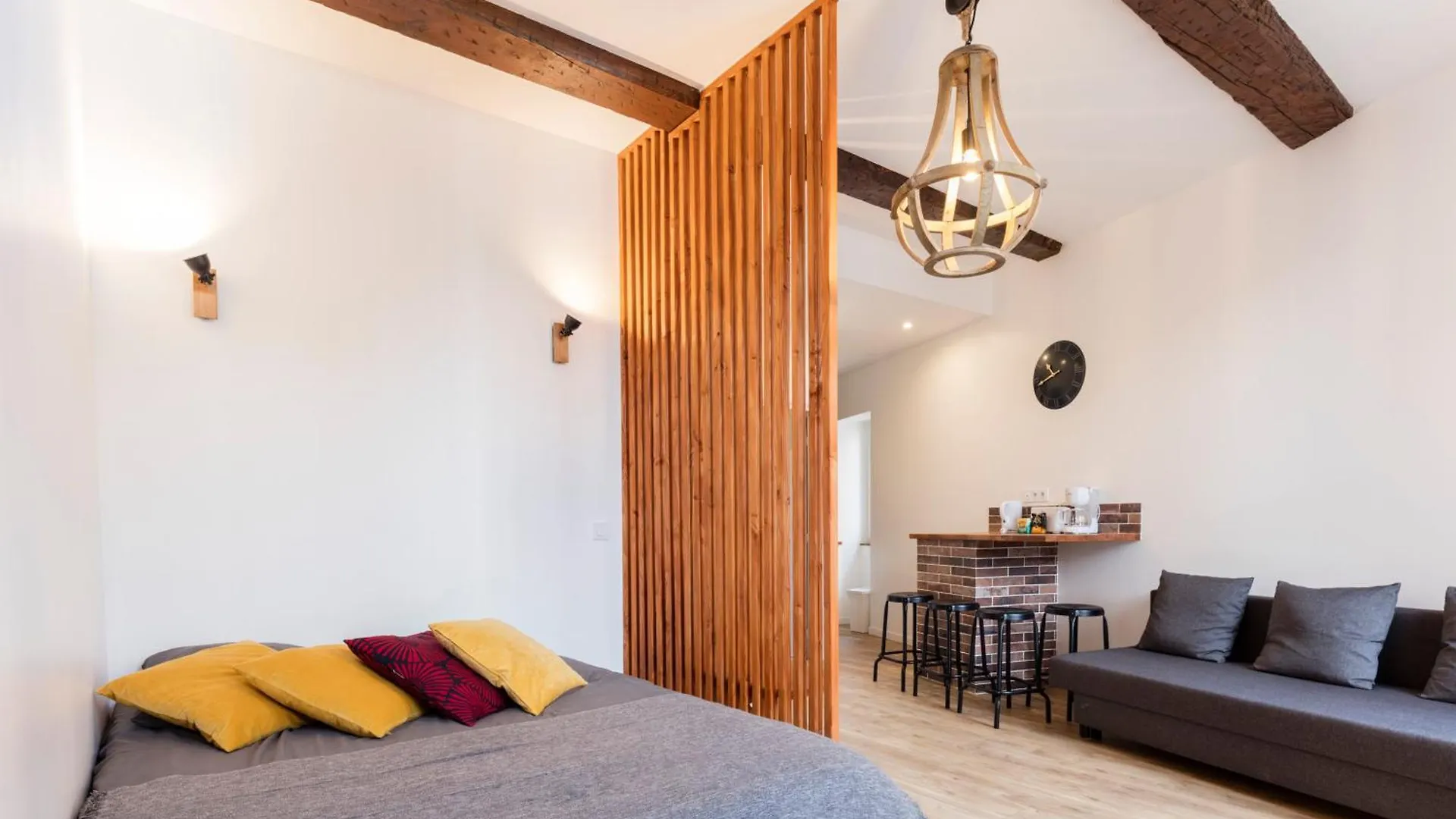 Nationale 2 - St Charles - Reformes - Vieux Port Apartment Marseille