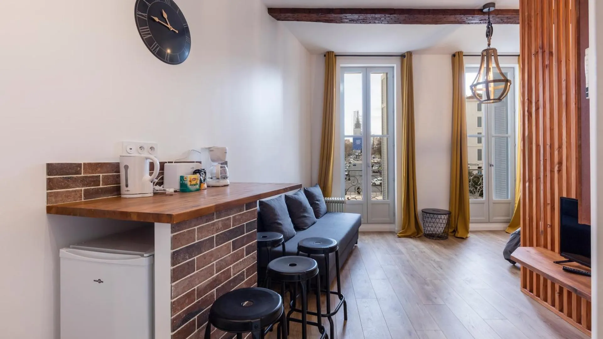 Nationale 2 - St Charles - Reformes - Vieux Port Apartment Marseille 0*,